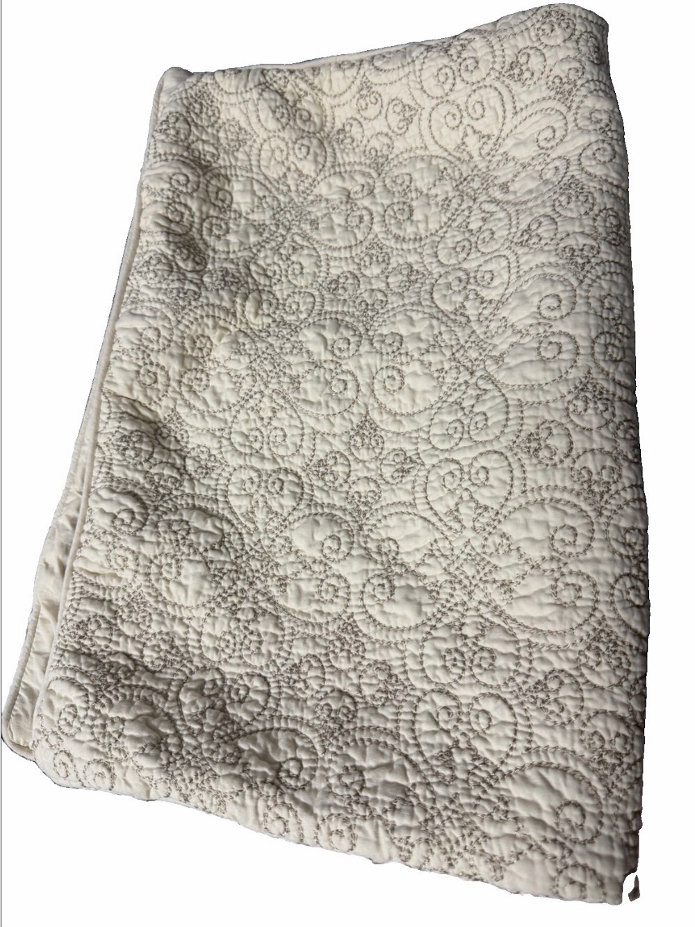 Royal Heritage Home Cream Quilted Pillow Sham Swirl Stitching 100% Cotton 20”x26